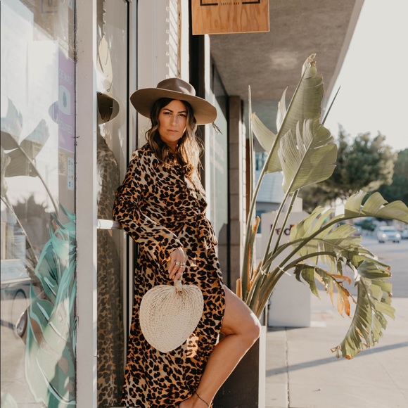 ❤💋️Meet your seller! Joanna Heart 💋❤️ - Picture 1 of 12